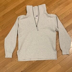 Quarter-Zip Pullover Sweatshirt - Light Heather Gray